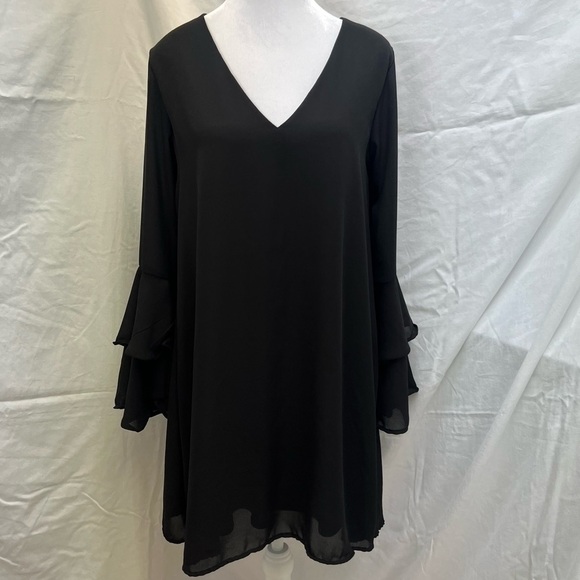 Altar'd State Dresses & Skirts - Altar’d State black v-neck dress with long bell sleeves.
